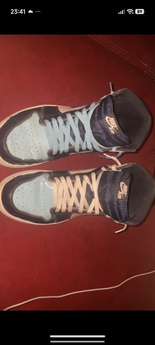 Jordan 1 high university blue.