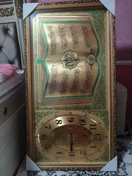 Devorga iladigan soat