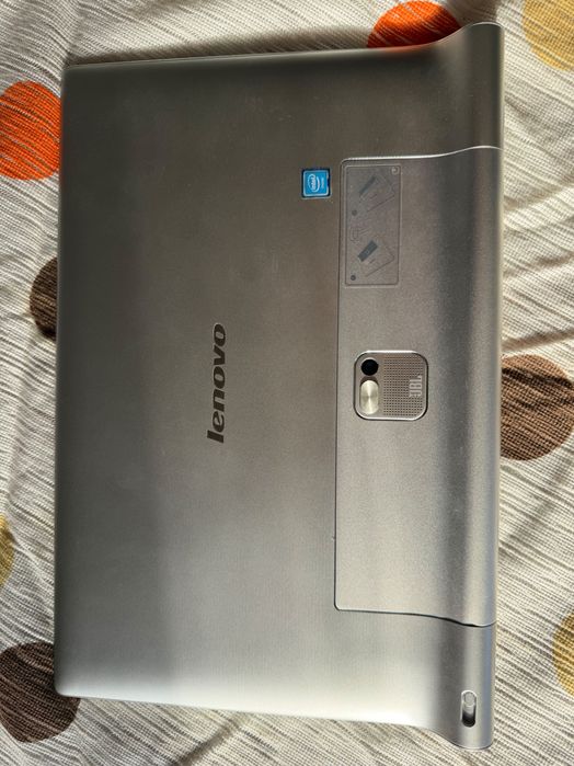Lenovo Yoga Tablet 2 Pro таблет, почти неизползван