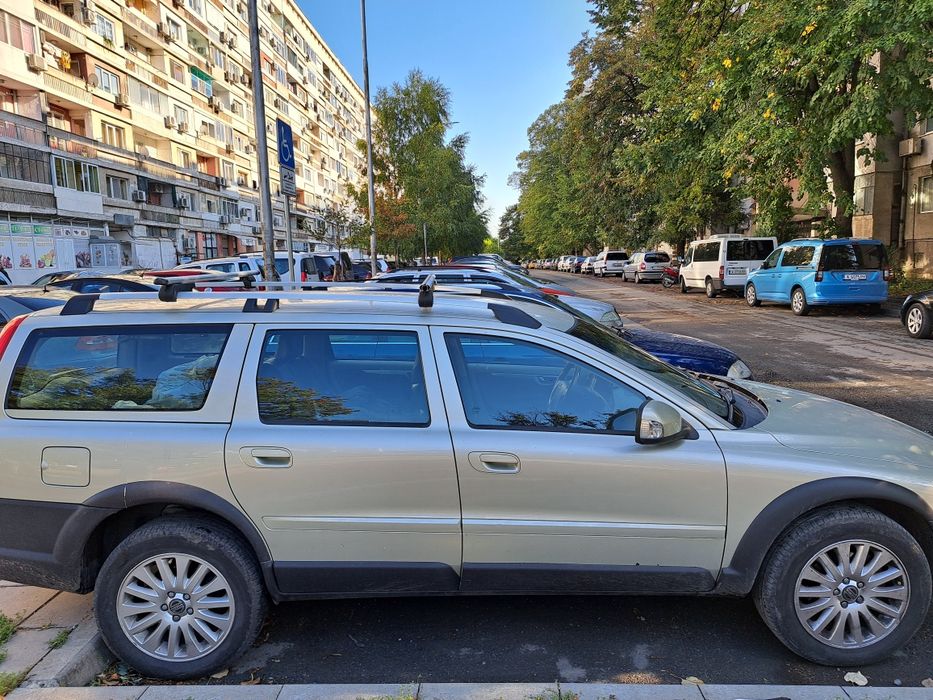 Продавам ВОЛВО ХС70