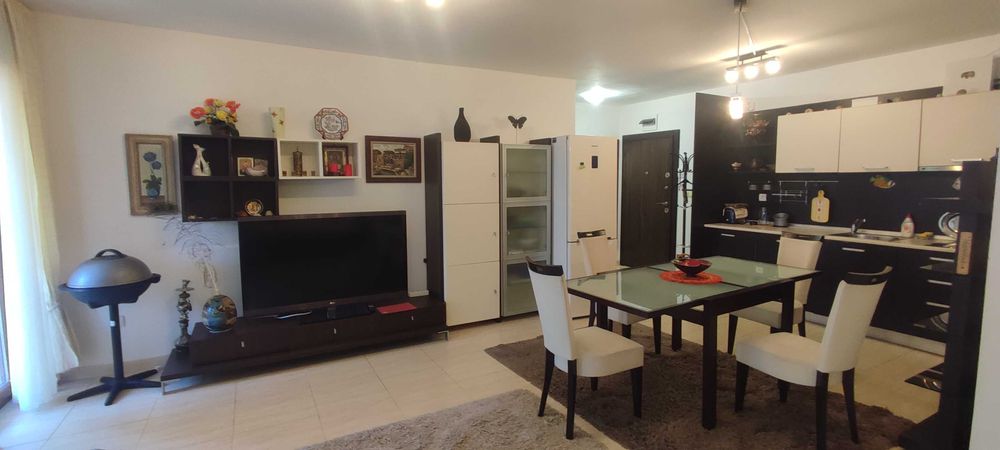 Продава се Тристаен апартамент в Свети Влас - 135 кв.м за 1460 €/кв.м - Снимка #3