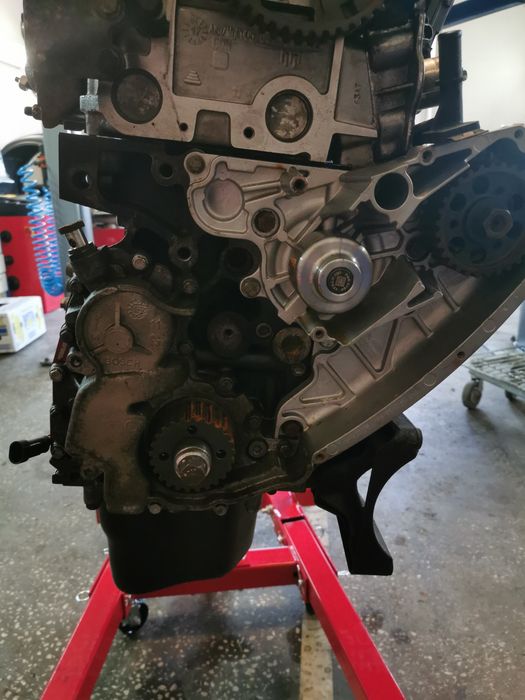 Vând piese motor 2,3 Fiat Ducato euro6