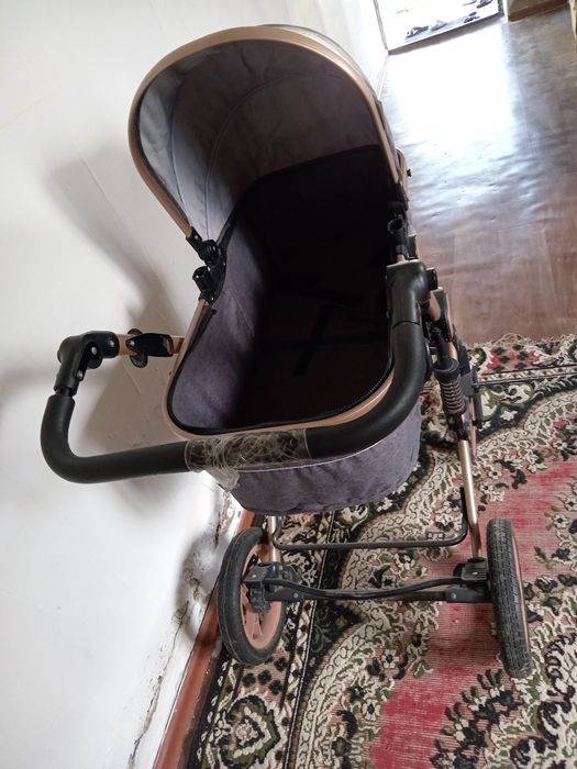 Коляска детская продам