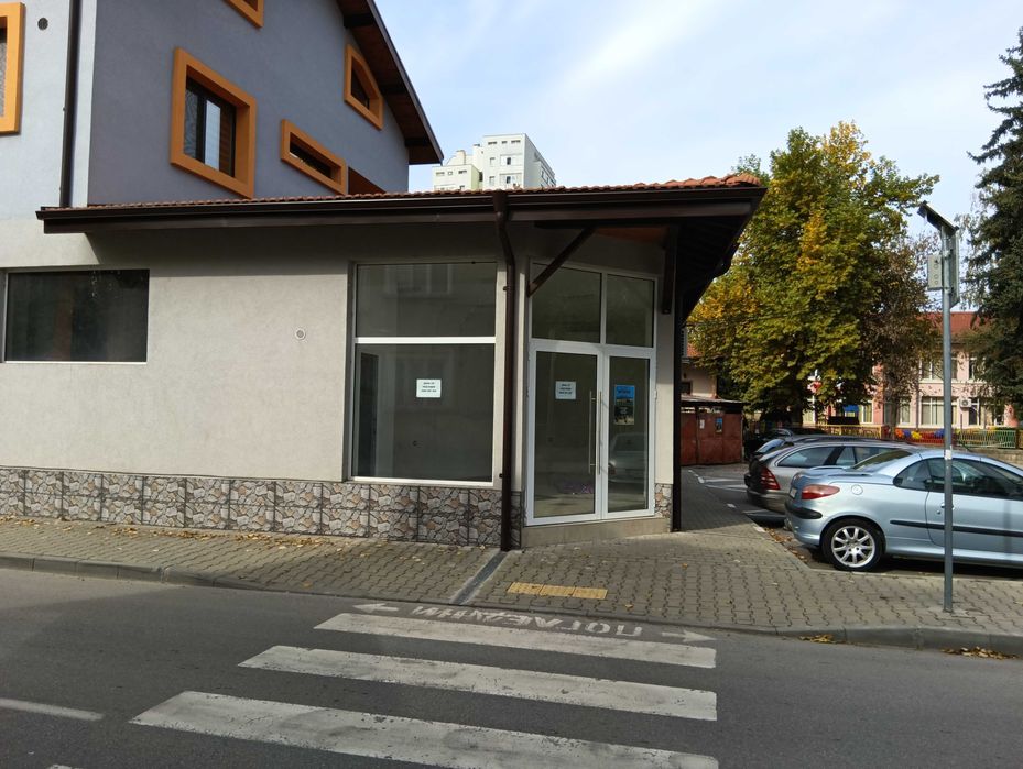 Дава се под наем Магазин в Севлиево - 30 кв.м за 250 € - Снимка #4
