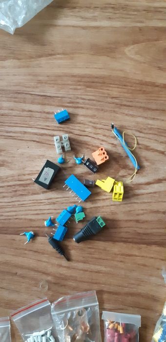 Наборы мелких запчастей