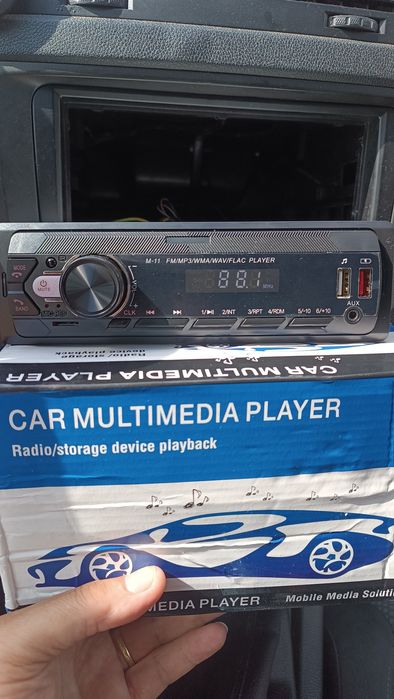 Radio autoturism nou