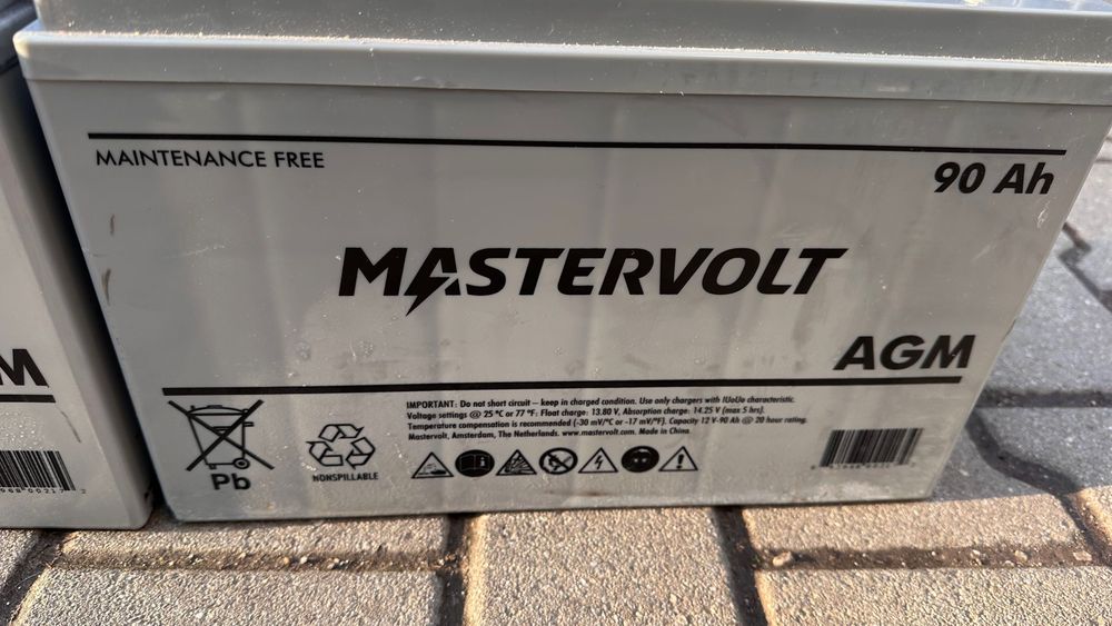 AGM акумулатори на марката Mastervolt