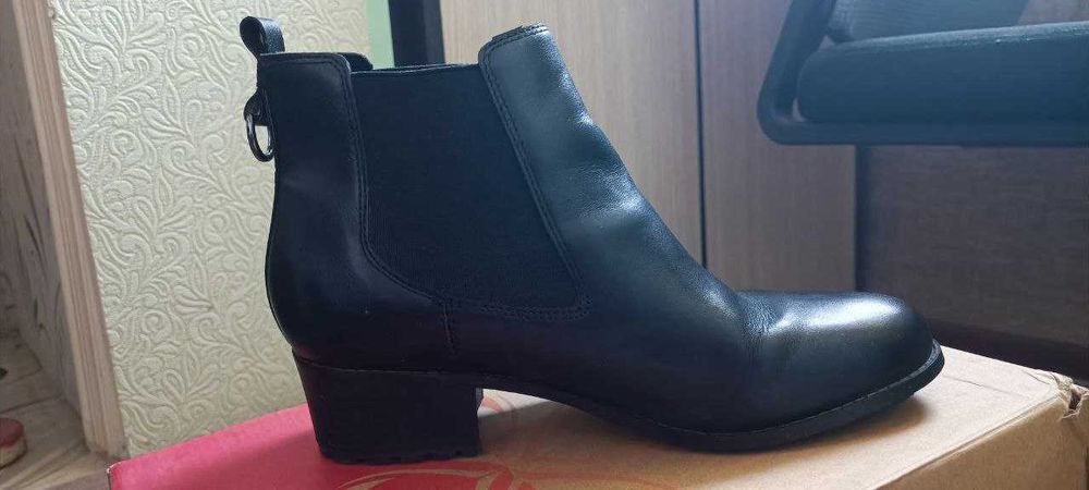 Ботинки EASY SPIRIT,USA 10,41 размер,кожа натуральная