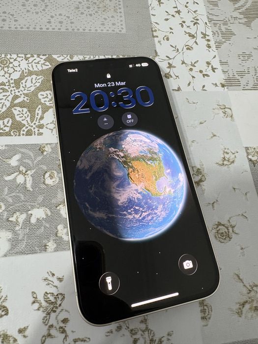 Продам Iphone 13 128 gb 99%