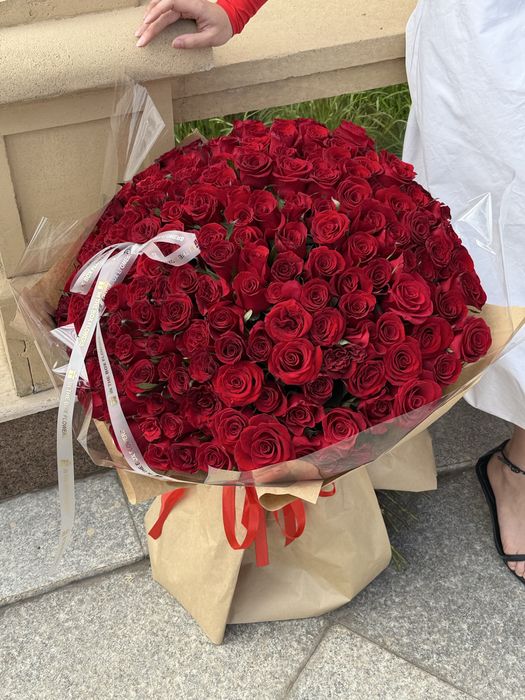 Розы метровые с доставкой