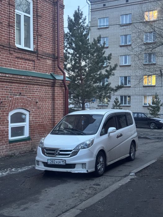 Продам Honda Stepwgn spada Минивэн чистый учет