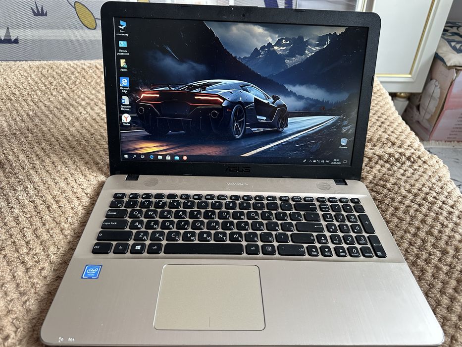 Продам ноутбук асус