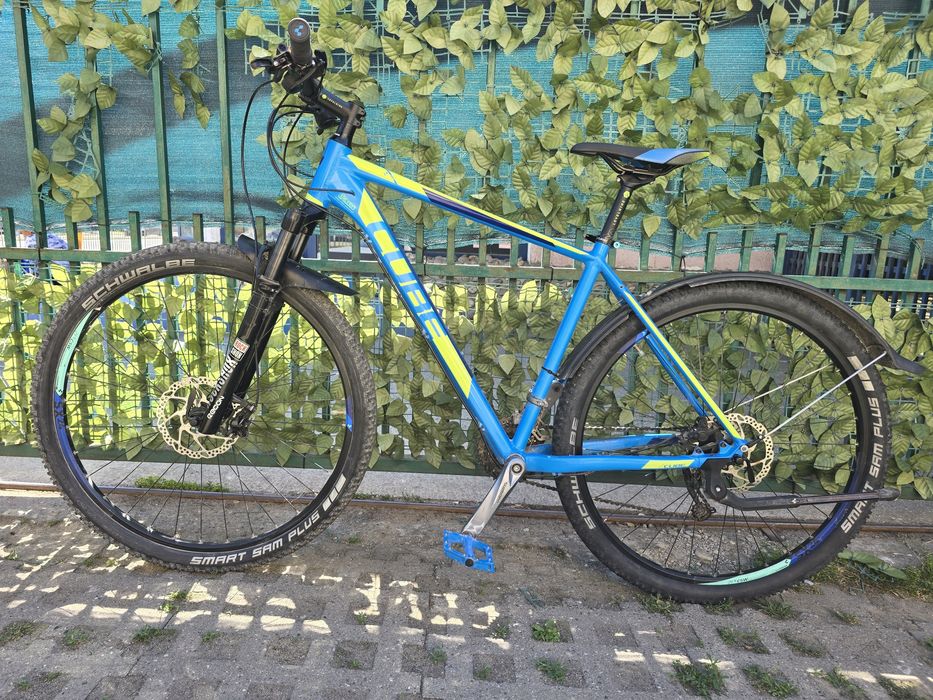 Bicicleta CUBE Analog, 29".