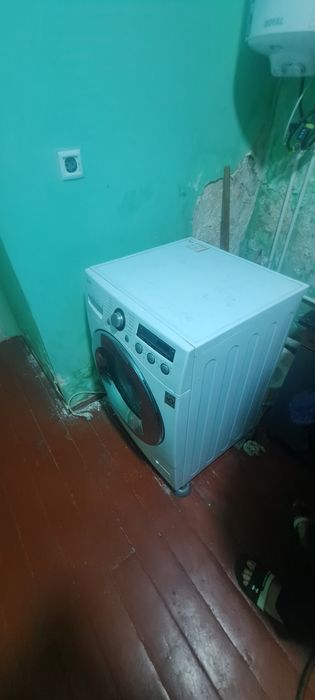 Стиральная машина LG