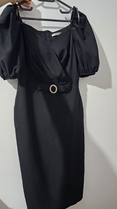 Vând rochie eleganta