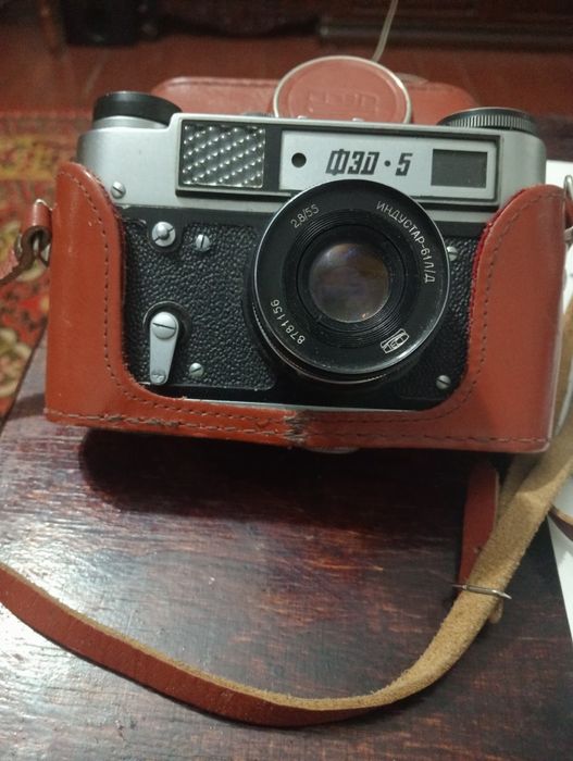 Продам фотоаппарат ФЭД 5