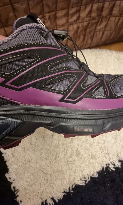 Adidasi SALOMON Goretex marimea 39 și 1/3