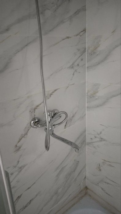 Душ кабина сотилади срочно!