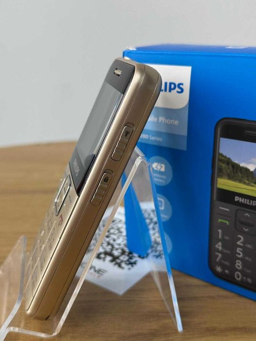 Telefon cu butoane Philips E171L, Dual SIM - Negru / Auriu - Nou