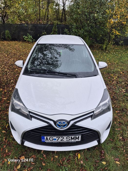 Toyota Yaris Hybrid 1.5,L, cutie automată