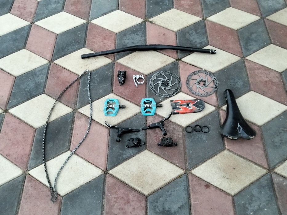 Piese de bicicletă de vanzare