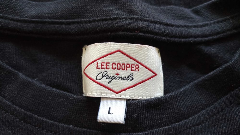 Оригинални мъжки тениски "Lee Cooper" размер "Л" - ИЗГОДНО !