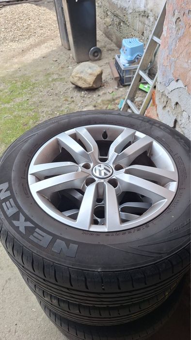 Vând roți Volkswagen