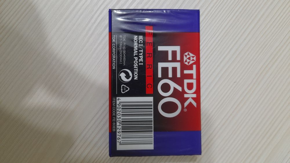 Vând 5 casete audio TDK Sigilate