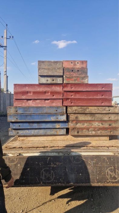 Крупнощитовая опалубка колонна