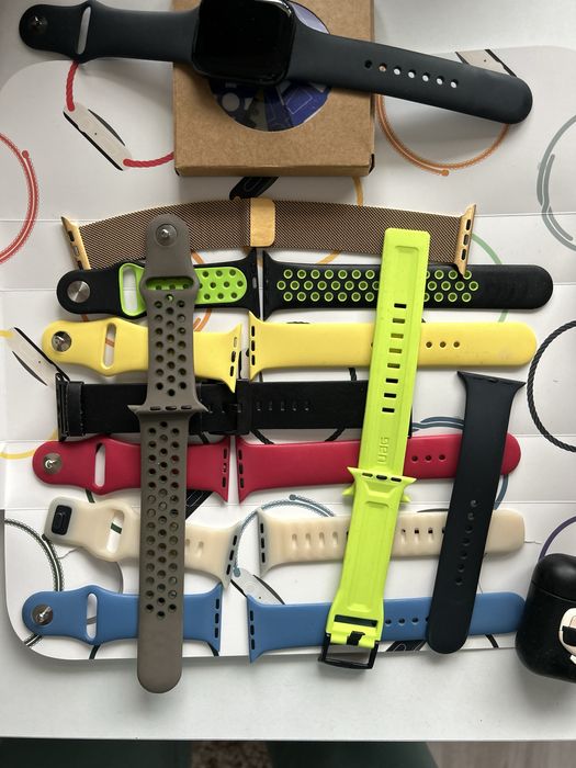 Часовник Apple Watch SE 2