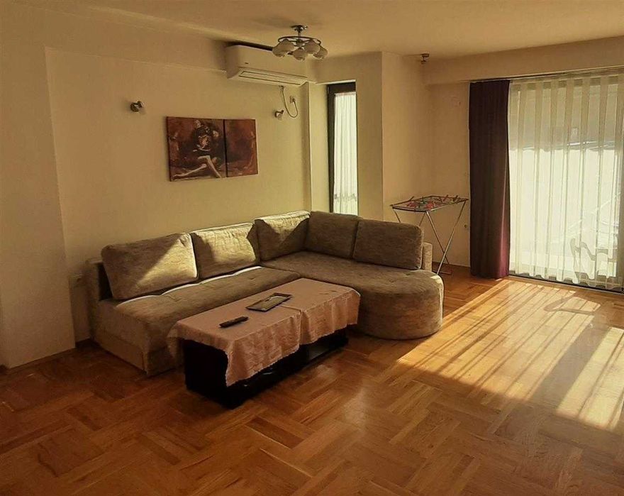 Дава се под наем Тристаен апартамент в Пловдив, Кючук Париж - 87 кв.м за 377.4 € - Снимка #1