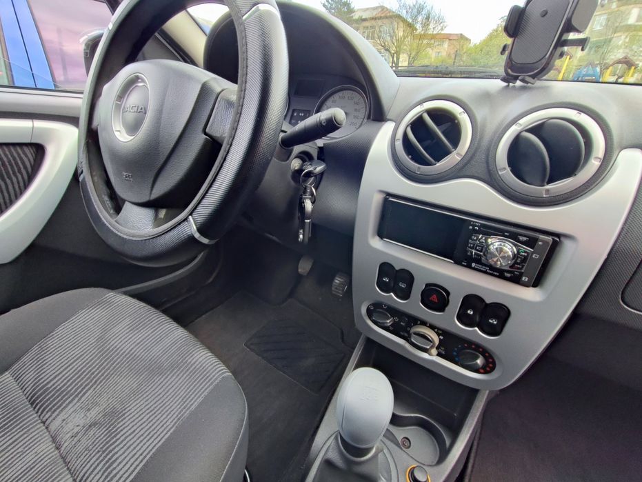 Dacia Sandero 1.4 MPI 2009 - totul la zi
