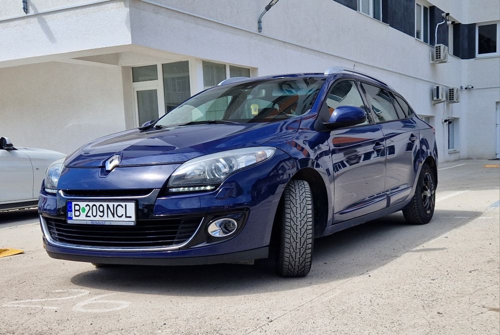 RENAULT Megane 2013 — imagine 2