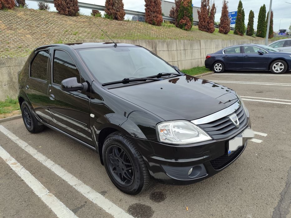 Dacia Logan 1.2 16 V, gpl, ediție limitată "Black linie"