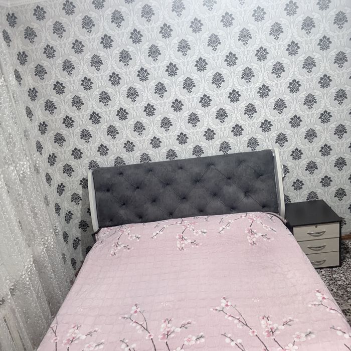 4 xonali kv sotiladi  bez makler