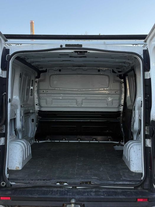 Opel Vivaro 1.6 CDTI 116CP 2015 L2 - 6 m3, economic, acte la zi