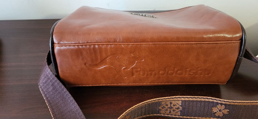 Дамска кафява чанта