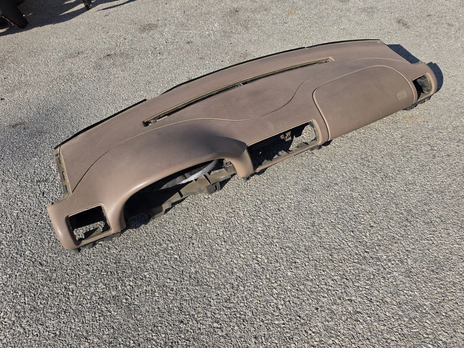 Арматурно табло Мерцедес МЛ W163 Mercedes ML W163 бежово кожено