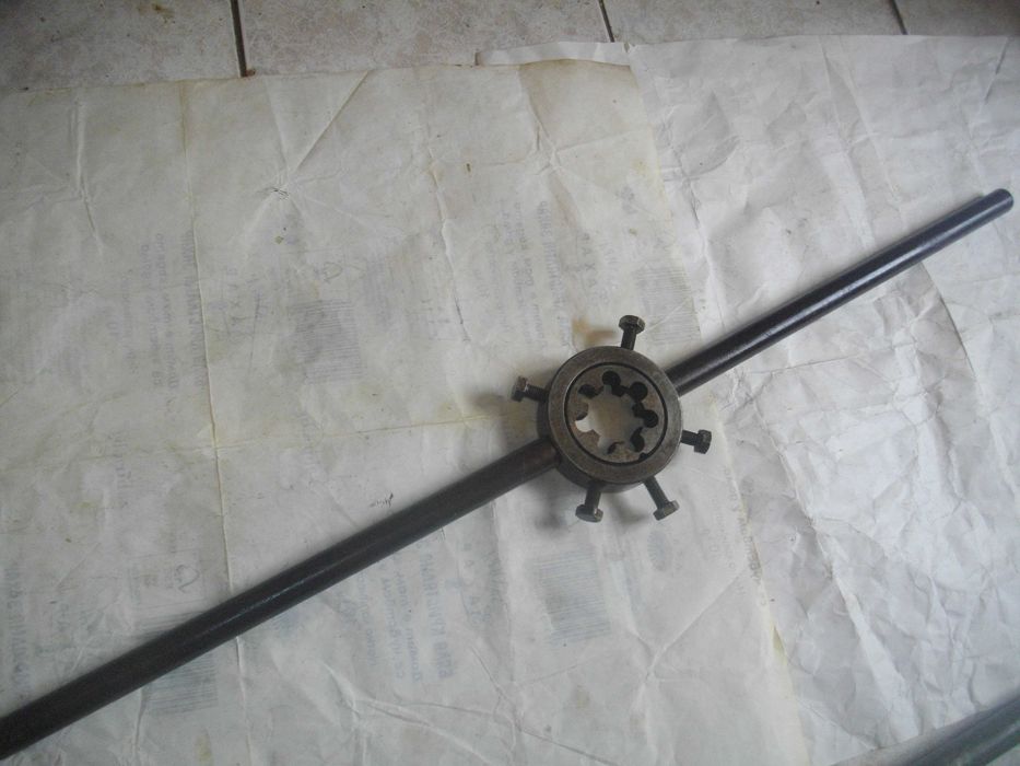 Винтонарезка Плашка  RIDGID Ножове резби PROKOM Динамометричен Ключ