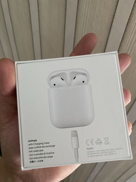 Airpods 2 поколения