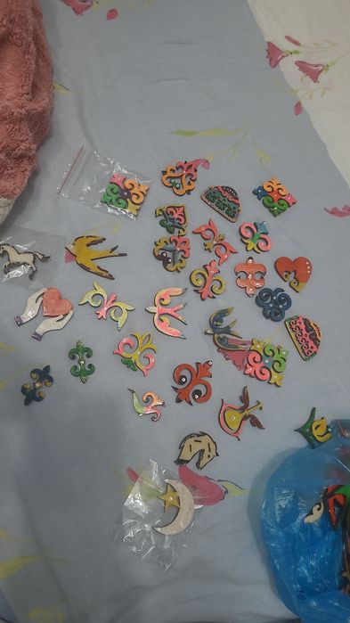 Этноброшь, дерево