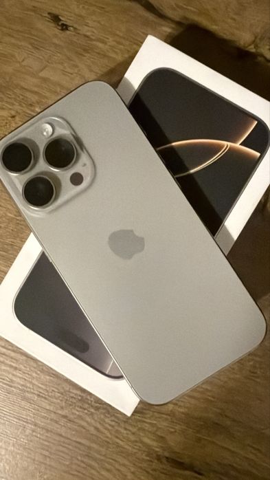 Iphone 16 pro silver