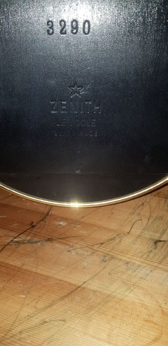 Ceas perete Elvetian