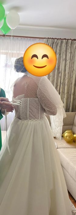 Vand rochie de mireasa