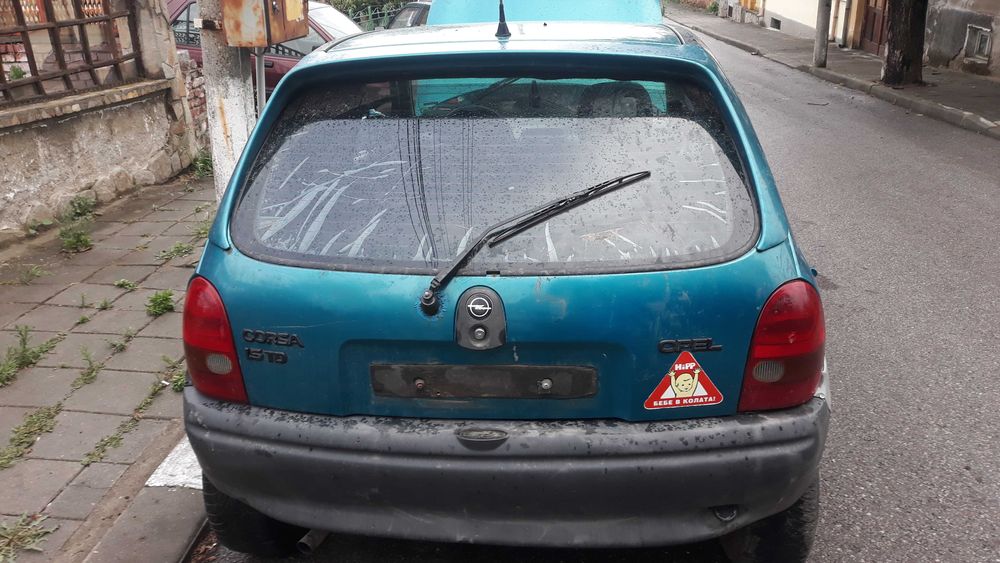 опел  корса  б  1.5 тд