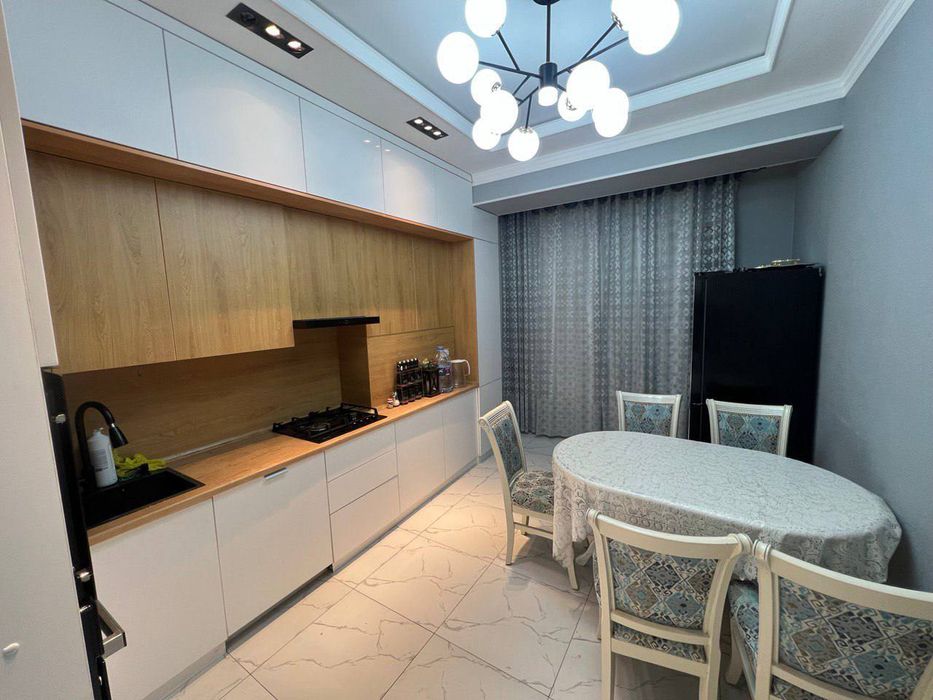 Срочна аренда чорсу метро 2 ком