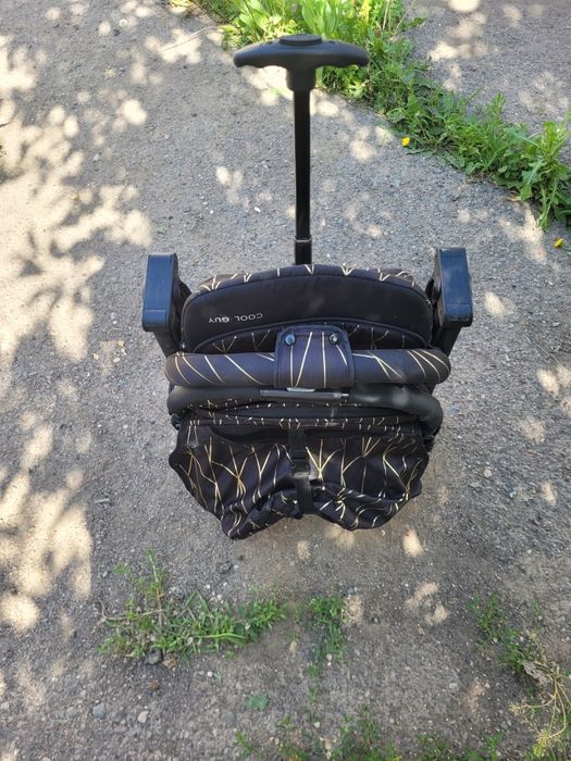 Коляска б/у в хорошем состоянии