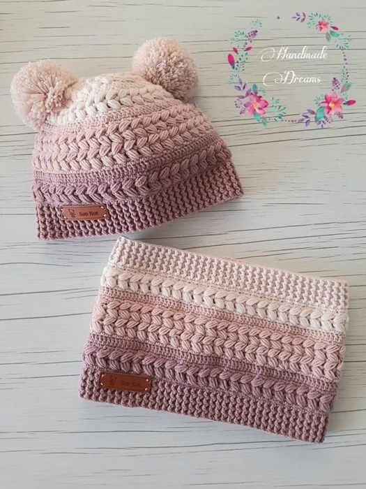 Плетени детски, дамски шапки и шалове