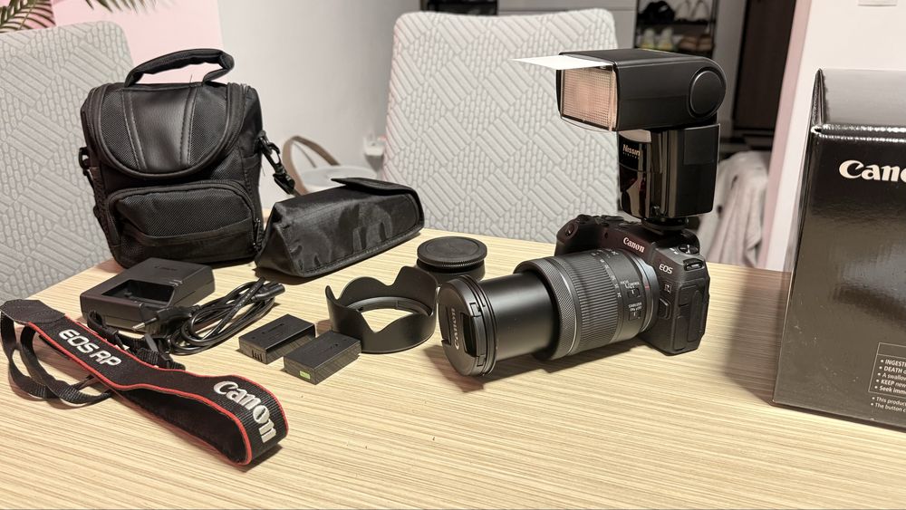 Vand aparat CANON RP  full, mirrorless nou!!
