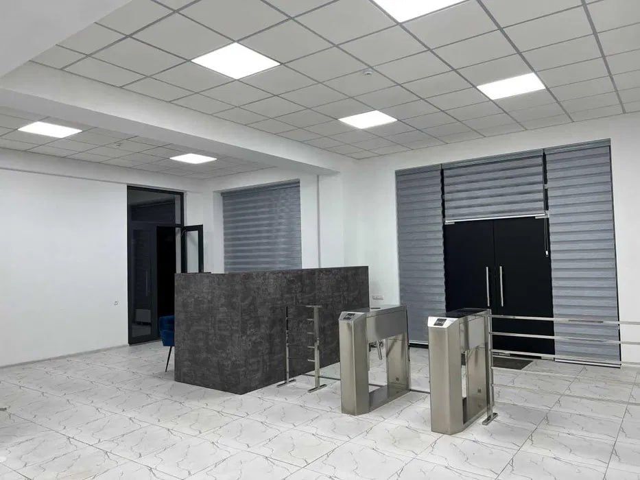 Аренда здания в центре города м Минор